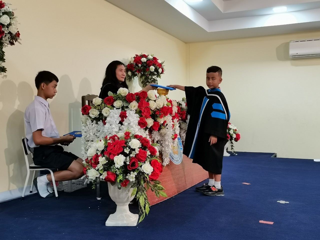 image33